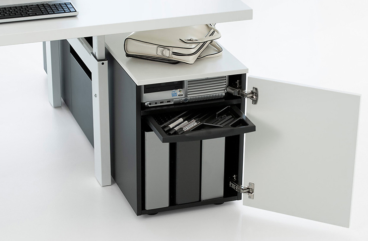 TwinForm | Alu workstation 18