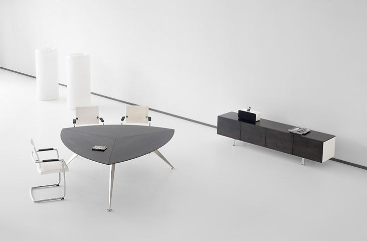 TwinForm | One off 11